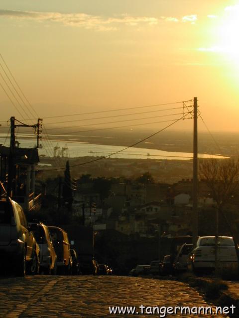 Akropolis, Blick zum Hafen
