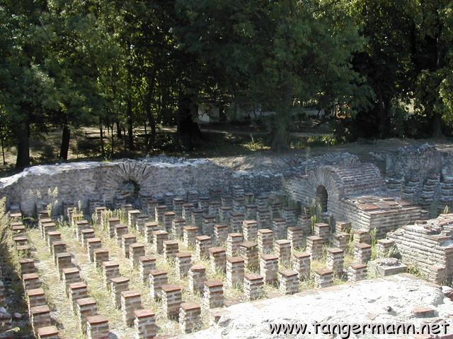 Dion, Rö,mische Thermen